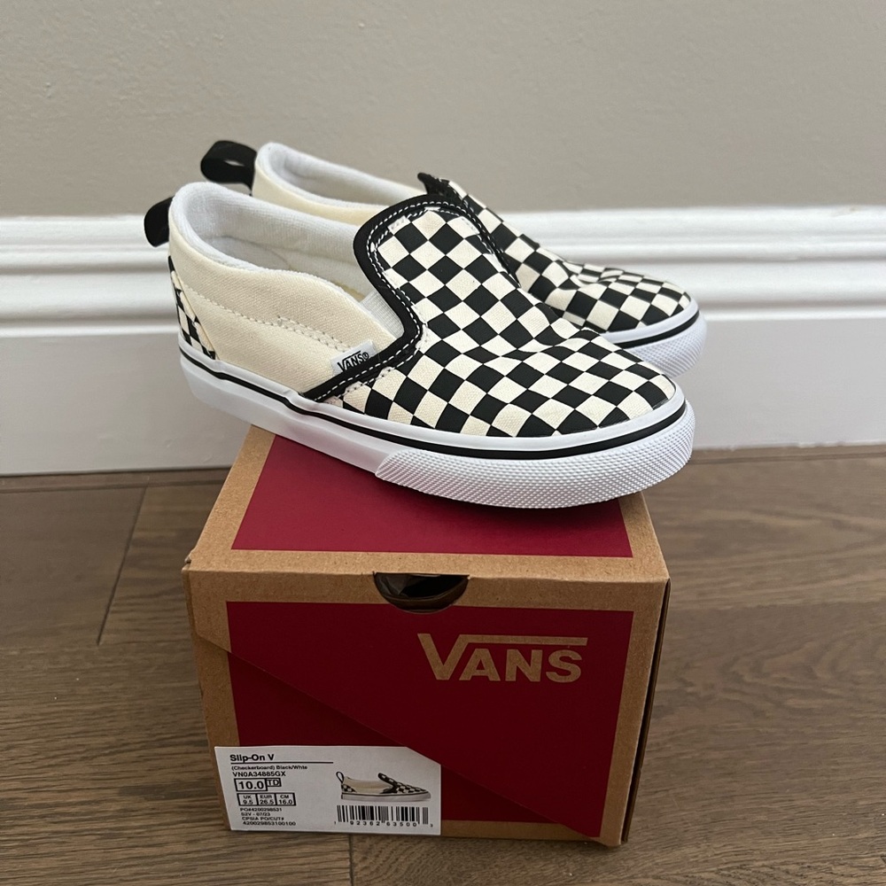 BRAND NEW KIDS VANS